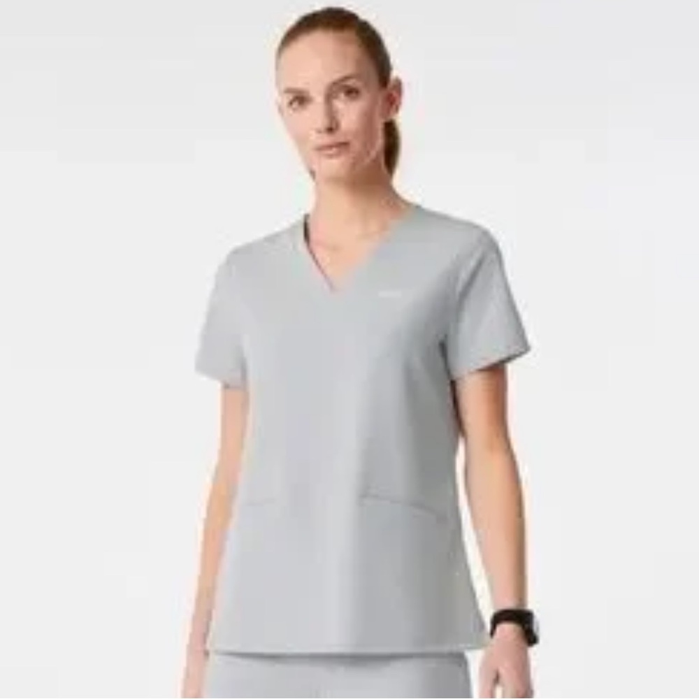 FIGS - Scrub Top